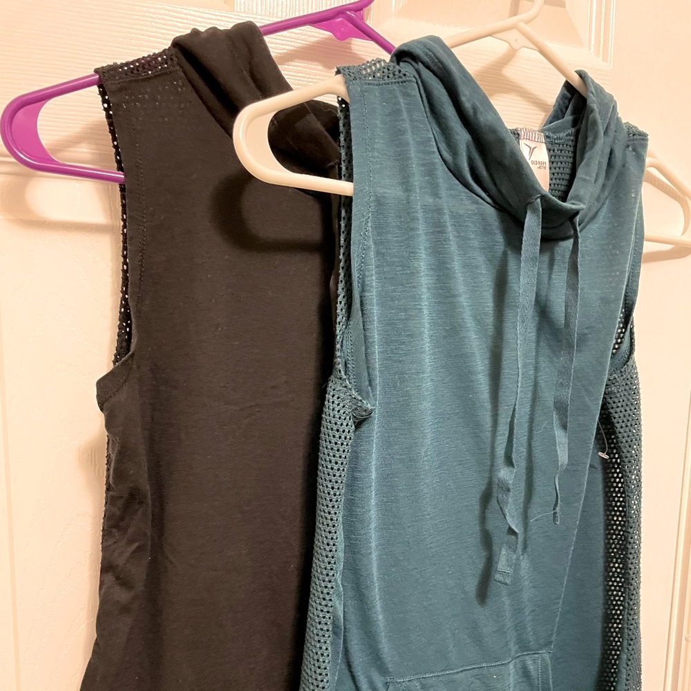 OLD NAVY 2 pk athletic mesh hoodies